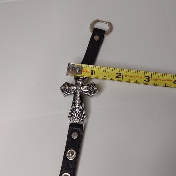 Very Awesome Black Bracelet With Cross - Picture 8 of 9